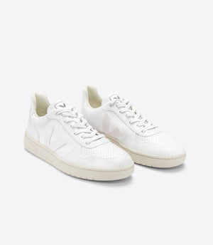 Veja W's V-10 CWL - Cotton Worked as Leather Full White