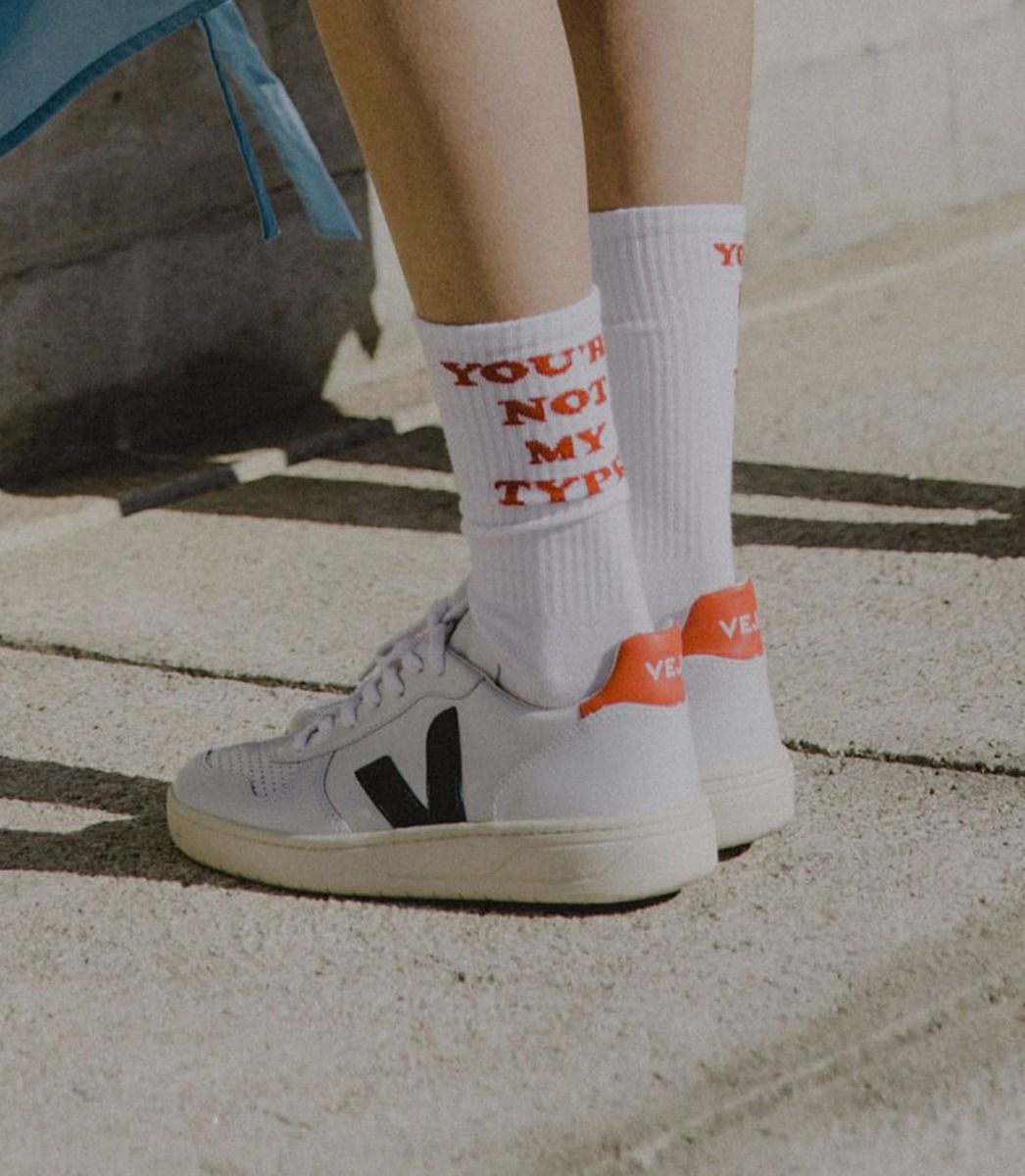 Veja - W's V-10 Leather - Classical Sneakers - Weekendbee - sustainable sportswear