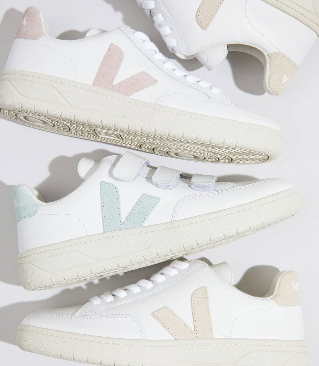 Veja - W's V-12 Leather - Classical Sneakers - Weekendbee - sustainable sportswear