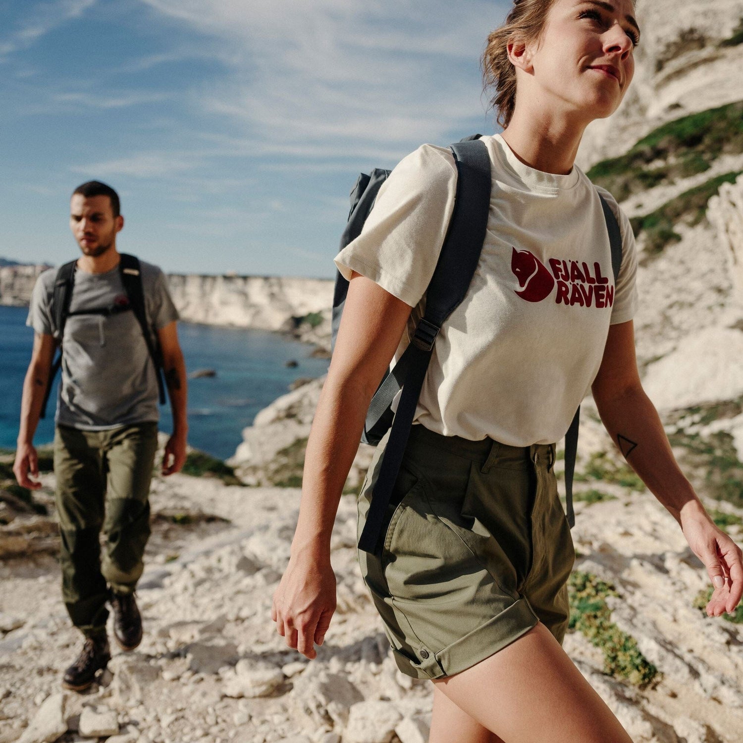 Fjällräven W's Vardag Shorts - Recycled Polyester & Organic Cotton Desert Brown Pants