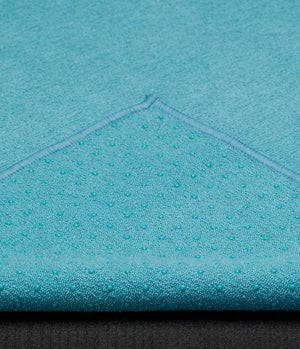 Manduka - Yogitoes+ Repreve Yoga Mat Towel - Recycled Polyester - Weekendbee - sustainable sportswear