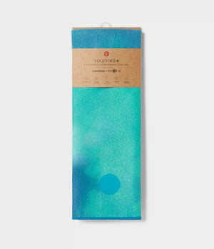 Manduka - Yogitoes+ Repreve Yoga Mat Towel - Recycled Polyester - Weekendbee - sustainable sportswear