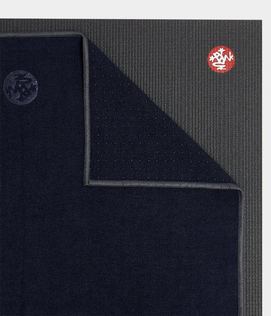 Manduka Yogitoes® Yoga Hand Towel - Made from recycled bottles Midnight Yoga equipment